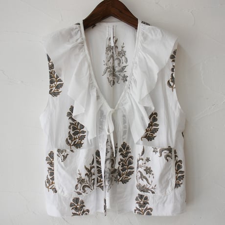 ARTE POVERA アルテポーヴェラ　インド草木染めハンドプリントギャザーカラーベスト　#オフ白