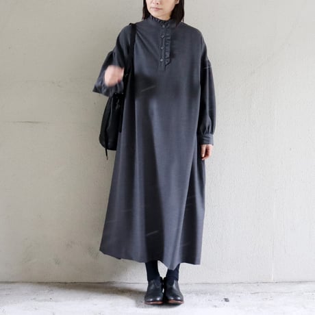 **再入荷** Linenya リネンヤ　ウールフリルワンピース　#ブラック、グレー　【送料無料】