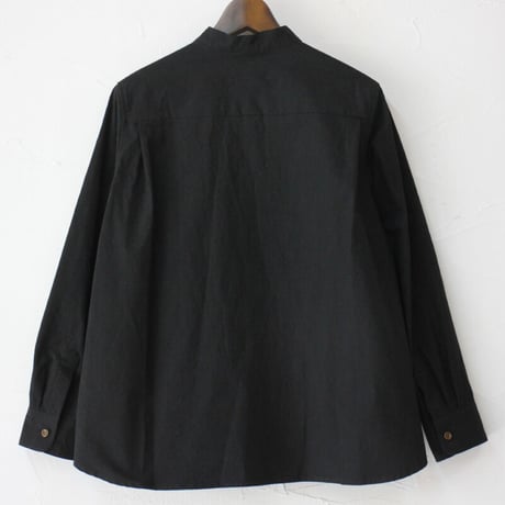 **再入荷** atelier naruse アトリエナルセ　コットンバンドカラーシャツ　#ホワイト、ブラック　【送料】
