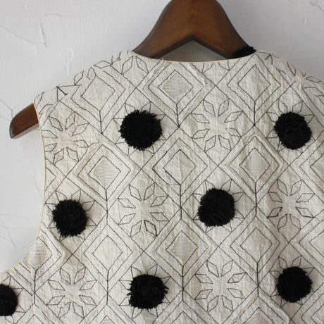 ASEEDONCLOUD アシードンクラウド blooming cloth garden instrumentalist vest #off white