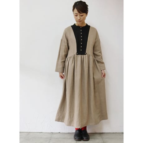 MAGALI マガリ　ブラッシュドベルギーリネンギャザーワンピース　#ベージュ、チャコール