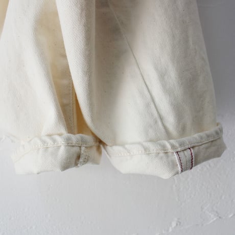 **またまた再入荷** sasanqua by trees サザンカバイツリース　Loose Tapered Denim ルーズテーパードデニム　#Ivory 【送料無料】