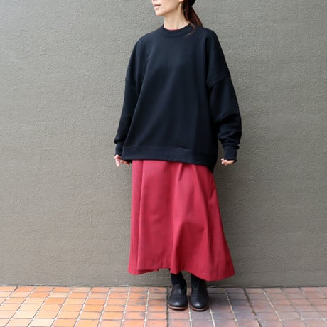 TRAVAIL MANUEL トラバイユマニュアル　タイディ裏毛コクーンプルオーバー　#ブラック、サックス