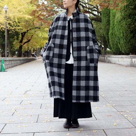 MAGALI マガリ　トラディッショナルウール＆ブロックチェックウールハイネックコート