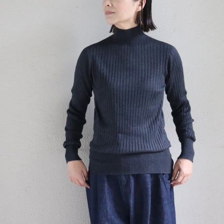 SUSURI ススリ　ポエータハイネックセーター　#black . dark navy . sand . off white  【送料無料】