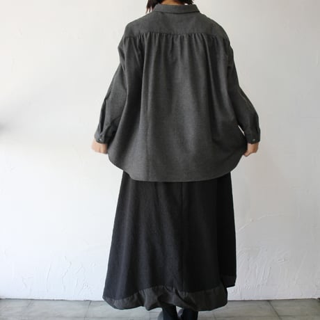 **再入荷** Linenya リネンヤ　コットンｘヤクウール丸襟ブラウス　#チャコール、グレー、ベージュ