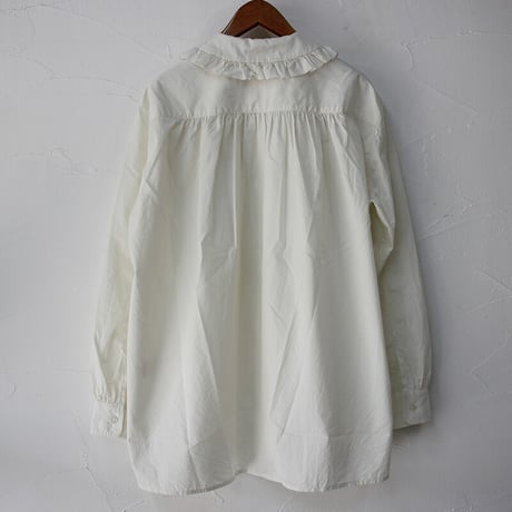 **ネイビーのみですが再入荷** homspun ホームスパン　100/2ブロードフリルブラウス　#サラシ、アイボリー、レッド、ネイビー　【送料無料】