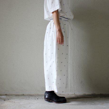 ASEEDONCLOUD アシードンクラウド companion dog print gardener pajama culotte #off white