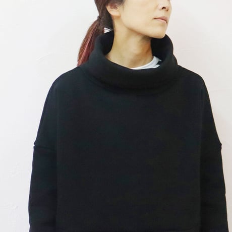 **またまた再入荷** Linenya リネンヤ　裏起毛ボリュームネックプルオーバー　#ブラック　【送料無料】