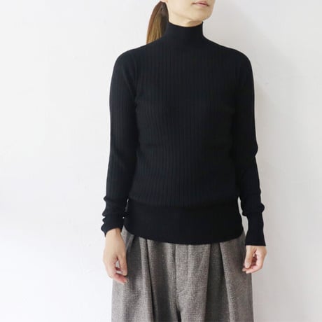 SUSURI ススリ　ポエータハイネックセーター　#black . dark navy . sand . off white  【送料無料】