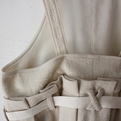 ASEEDONCLOUD アシードンクラウド　Foggy wool Sankayo apron dress #off white