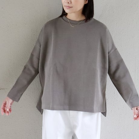 TRAVAIL MANUEL トラバイユマニュアル コットンリブニットスリットプルオーバー