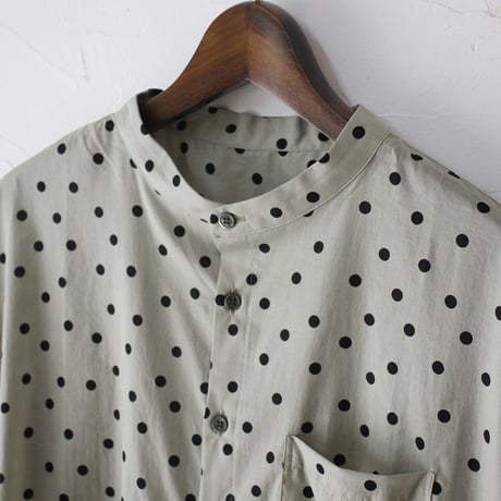 **またまたまた再入荷** Linenya リネンヤ　ロイヤルローンポルカドットバンドカラー半袖シャツ　#シナモン、サンド　【送料無料】
