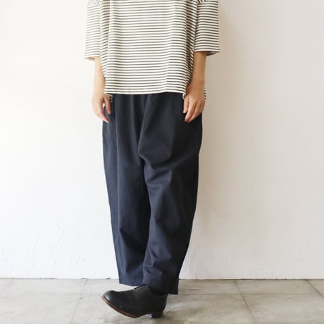 homspun ホームスパン　バルキーシーチングギャザーパンツ　#ネイビー