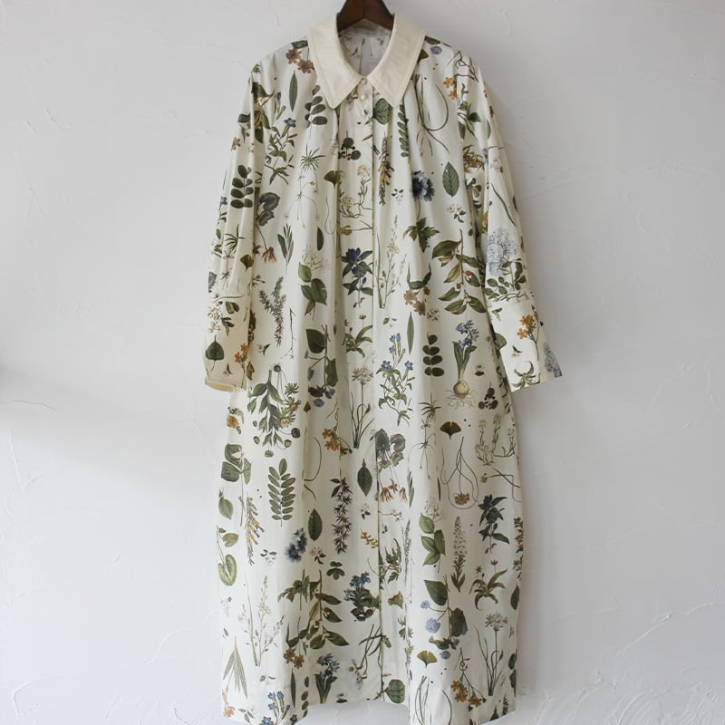 アシードンクラウド　お花刺繍ジレ ASEEDONCLOUD アシードンクラウド Tea garden flower print