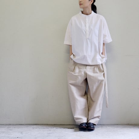 **またまたまた再入荷** LinenYa リネンヤ　近江タンブラーヘンリーネックブラウス　#ブラック、ネイビー、ベージュ、レッド