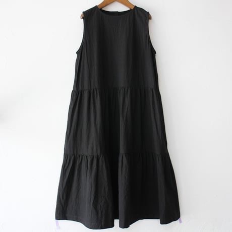 **再々入荷** Linenya リネンヤ　コットンリネンティアードワンピース（厚地）　#ブラック　【送料無料】
