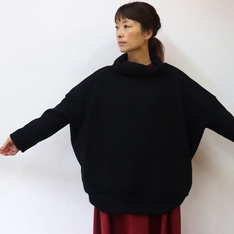 **再入荷** Linenya リネンヤ　ウールボリュームネックプルオーバー　#ブラック　【送料無料】