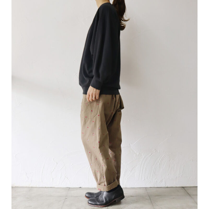 homspun カットジャガードバックギャザーパンツ　ベージュ 再入荷**homspun ホームスパン カットジャガードバックギャザーパンツ