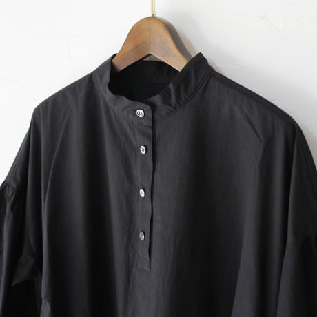 **またまたまた再入荷**LinenYa リネンヤ　コットンタイプライター長袖スタンドカラーワンピース　#ブラック、チャコール