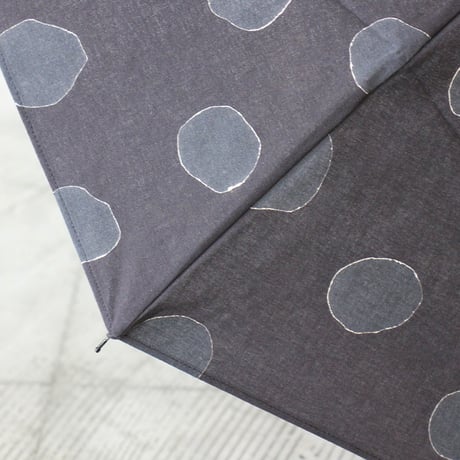 **新柄到着** ツタエノヒガサ tutaee うさぎのたすき（注染）　日傘　♯黒黒玉【送料無料】