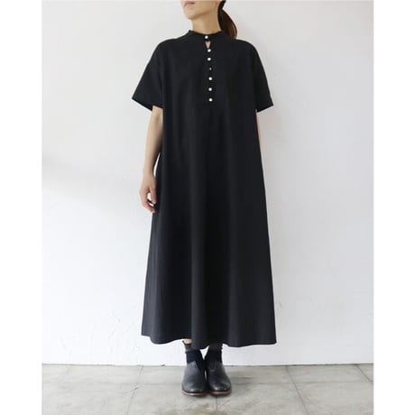 **再入荷**MAGALI マガリ　天日干しコットン・ペザントドレス　#ブラック　【送料無料】