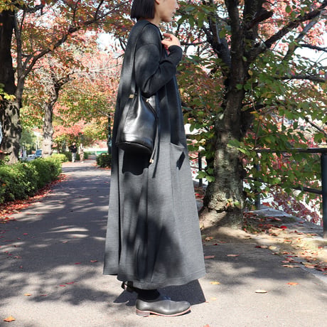 **またまた再入荷**atelier naruse アトリエナルセ　wool cocoon one-piece　ウールコクーンワンピース　【送料無料】