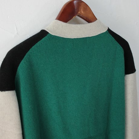 **再入荷**　mao made マオメイド　ウールクレイジーパターンカーディガン　#ブラック、ネイビー、レッド