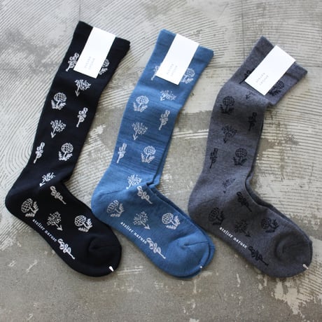 atelier naruse アトリエナルセ　cotton wool ～monotone flower～ compression socks　コットンウール着圧ソックス