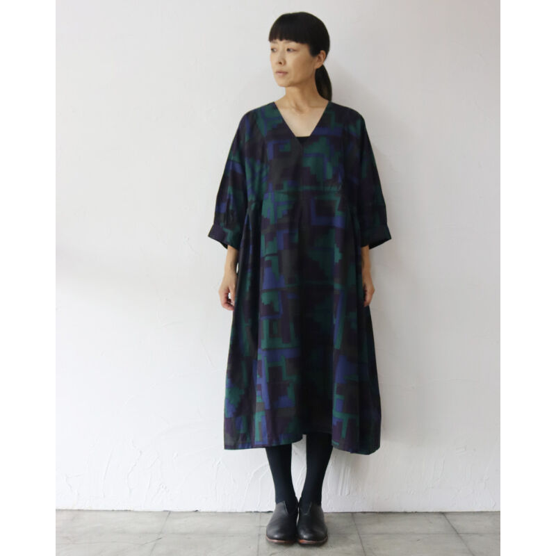 homspun ホームスパン フラワー顔料プリント ワンピース homspun ホームスパン フラワー顔料プリント ワンピース homspun