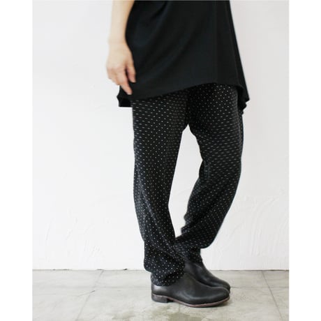 TRAVAIL MANUEL トラバイユマニュアル　キュプラドットガセットパンツ　#ネイビーブラック