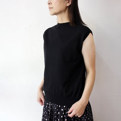 **再入荷** Linenya リネンヤ as it is. コットンノースリーブニット　#アイボリー、ブラック