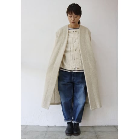 ARTE POVERA アルテポーヴェラ　リサイクルウールパイルロングベスト　#生成りベージュ、ライトグレー