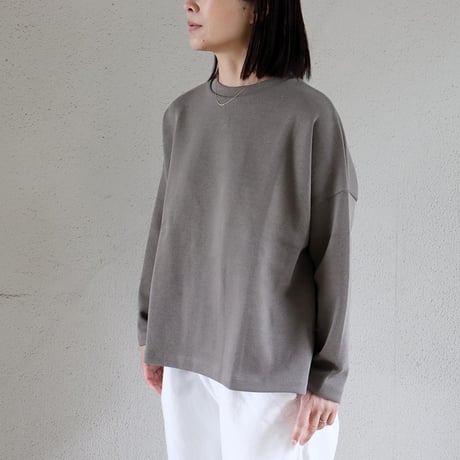 TRAVAIL MANUEL トラバイユマニュアル コットンリブニットスリットプルオーバー