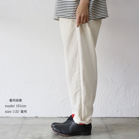 **またまた再入荷** sasanqua by trees サザンカバイツリース　Loose Tapered Denim ルーズテーパードデニム　#Ivory 【送料無料】