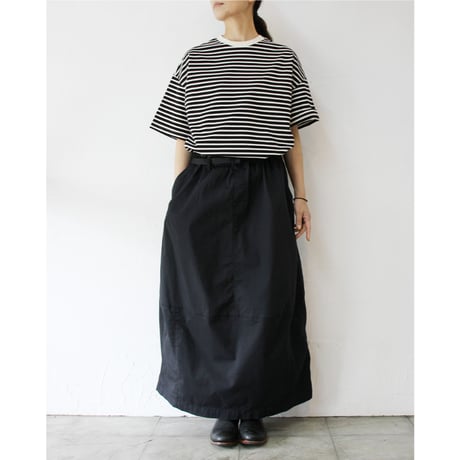 KHA:KI カーキ　STRECH OVAL SKIRT　ストレッチオーバルスカート　#カーキ、ブラック