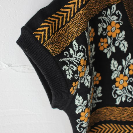 ASEEDONCLOUD アシードンクラウド　Flower Jacquard Knit Blouse #オフ白、ブラック　【送料無料】