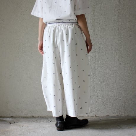 ASEEDONCLOUD アシードンクラウド companion dog print gardener pajama culotte #off white