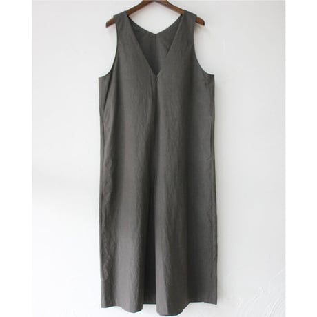 **またまたまた再入荷**Linenya リネンヤ　コットンVネックサロペット　#ネイビー、チャコール、ブラック