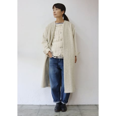 ARTE POVERA アルテポーヴェラ　リサイクルウールパイルロングベスト　#生成りベージュ、ライトグレー