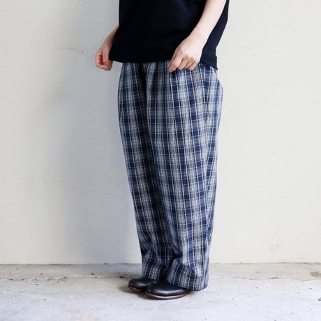 TRAVAIL MANUEL トラバイユマニュアル　ダンプチェックバームパンツ