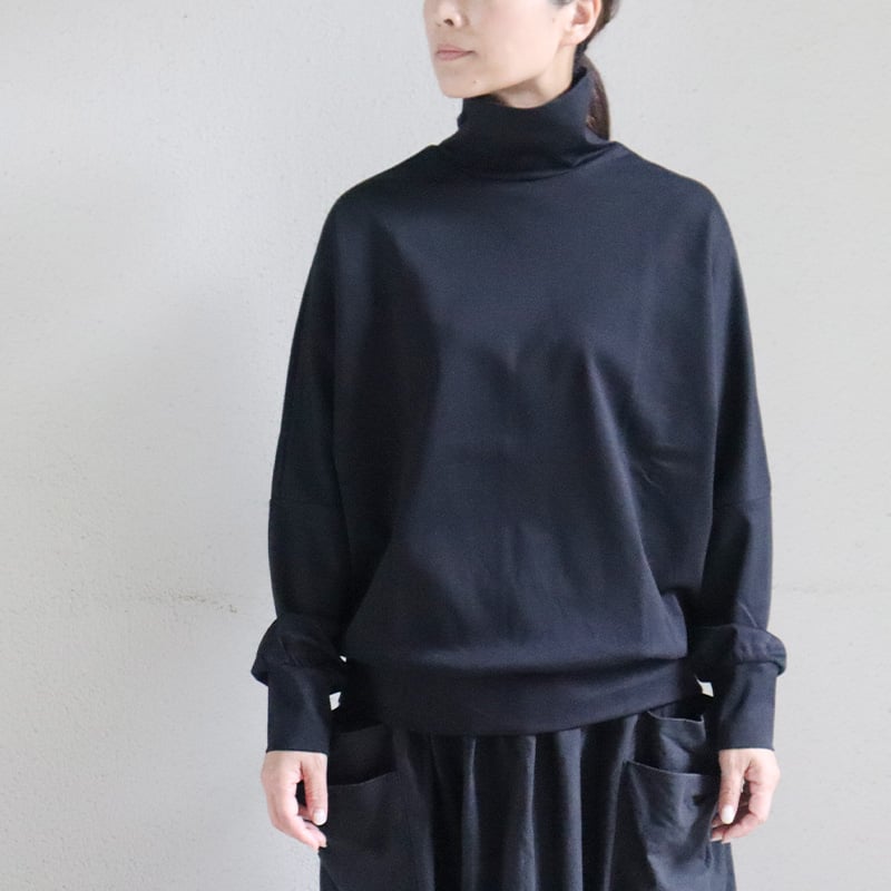 MAGALI マガリ ハイゲージコットン・タートルカットソー #ブラック