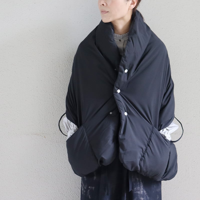 miffew ミフュー REVERSIBLE DOWN CAPE リバーシブルダウン miffew ミフュー REVERSIBLE DOWN CAPE リバーシブルダウン