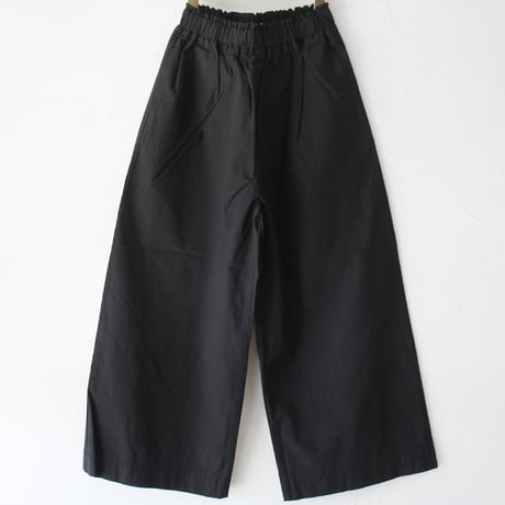 TRAVAIL MANUEL トラバイユマニュアル　ハイツイストポプリンルーズバギーパンツ　#チャコール、ブラック