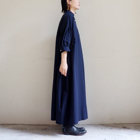 **またまた再入荷** LinenYa リネンヤ　コットンリネンラミースタンドカラーワンピース　#スミクロ、ネイビー