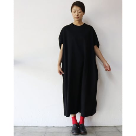 TRAVAIL MANUEL トラバイユマニュアル　ライトポンチシェルワンピース　#グレーオリーブ、ブラック