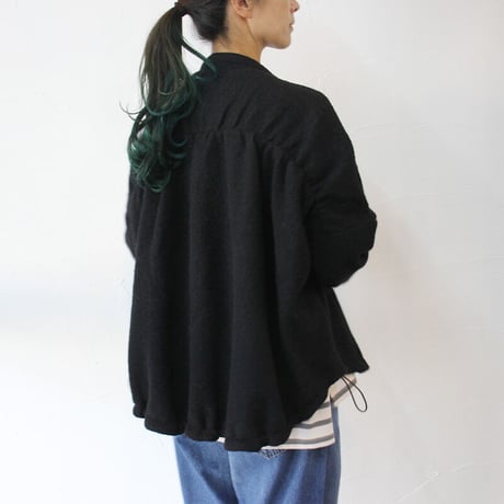 maomade マオメイド　圧縮ウール バックギャザー ジャケット　#ネイビー、ブラック
