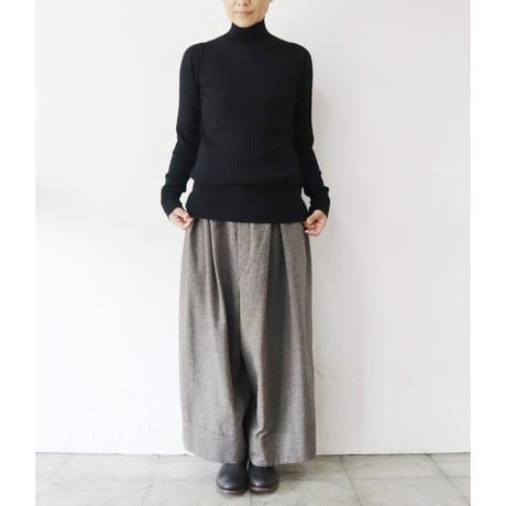 SUSURI ススリ　ポエータハイネックセーター　#black . dark navy . sand . off white  【送料無料】