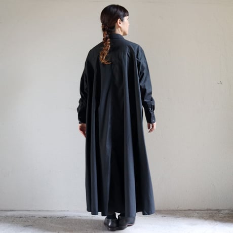 CAERULA PER LIGHTS カエルラ　タイプライターバックフレアワンピース　#ブルー、ブラック