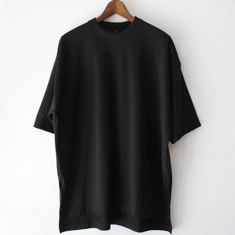 TRAVAIL MANUEL トラバイユマニュアル　ミディ天竺BIGスリットTシャツ　 #ホワイト、ブラック